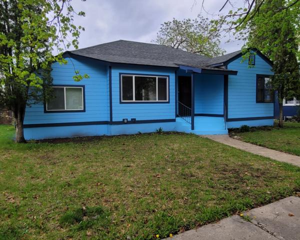 674 N Main St