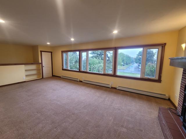 348 W Colorado St
