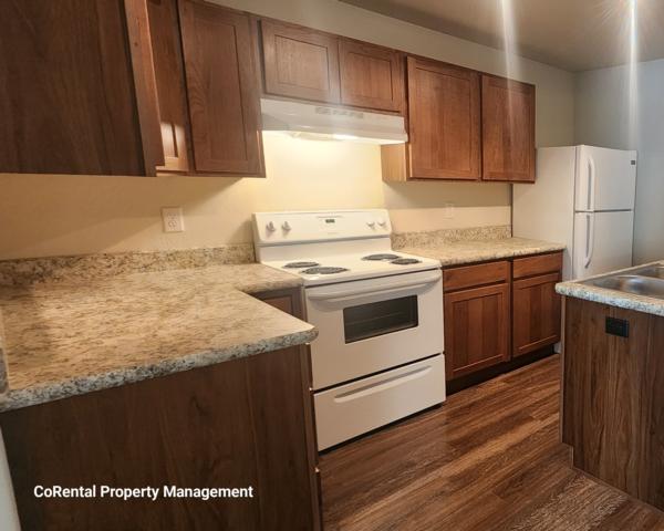 32 W Evergreen Dr Apt B
