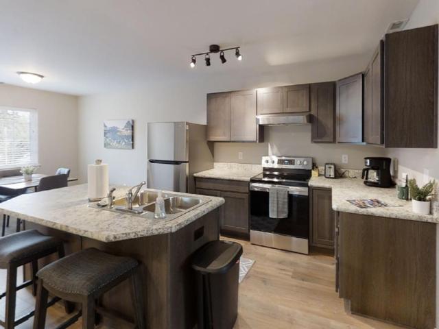 214 Spruce Rd Apt 21